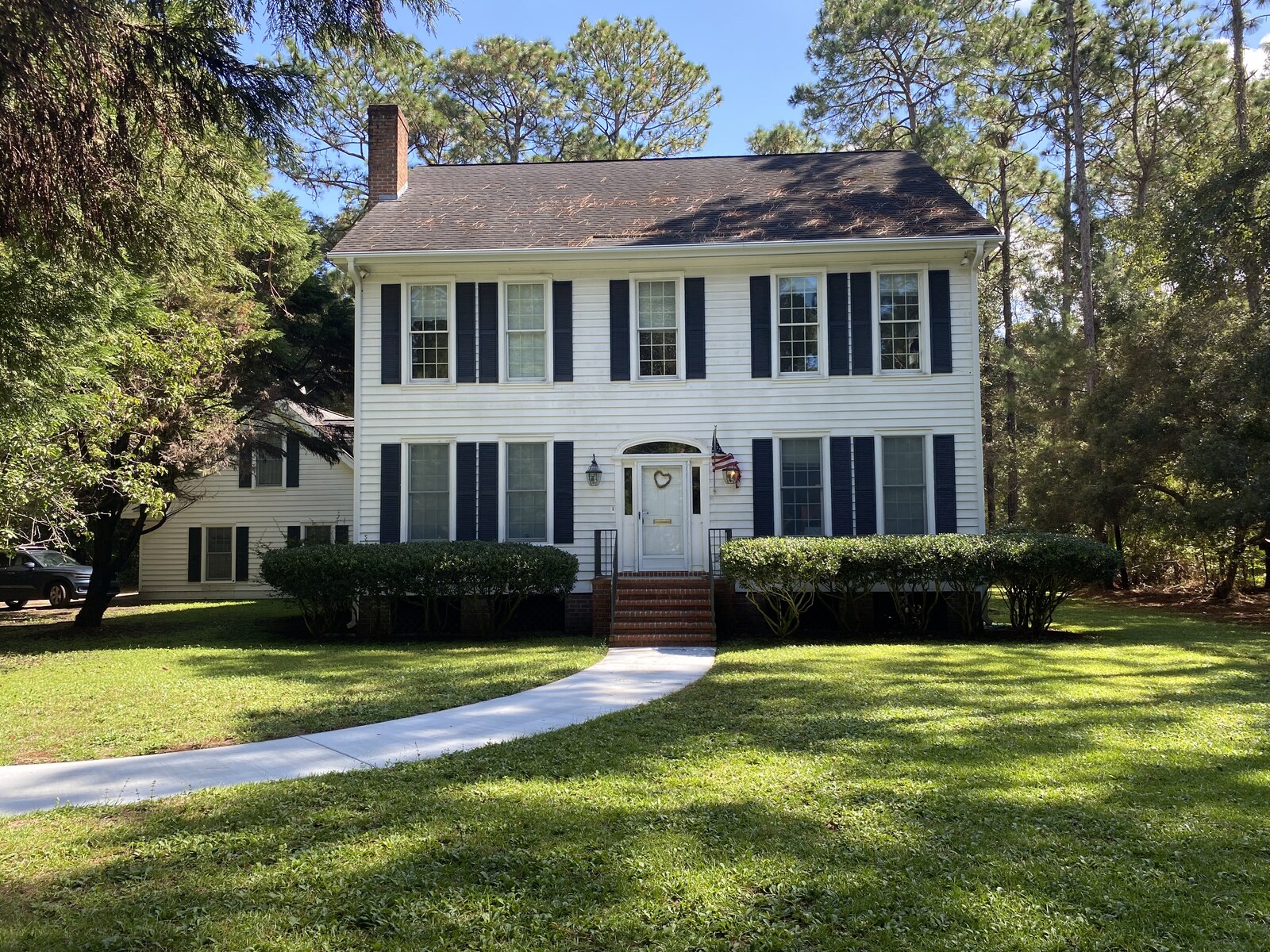 Colonial home exterior repaint